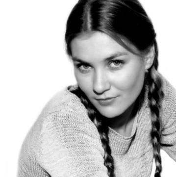 Анна Южакова