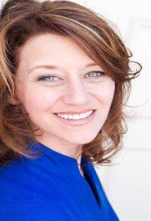 Andie Karvelis