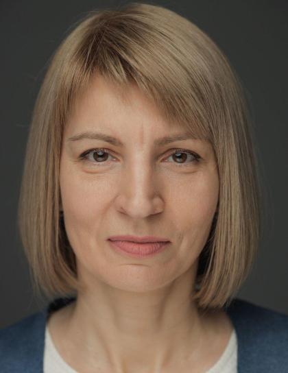 Марина Светлакова