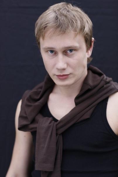 Роман Санин