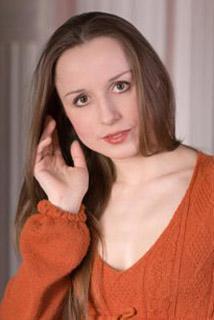 Анна Комарова