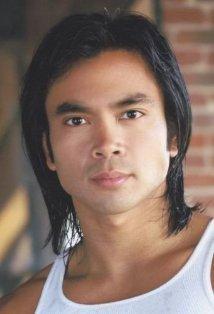 Jose Llana