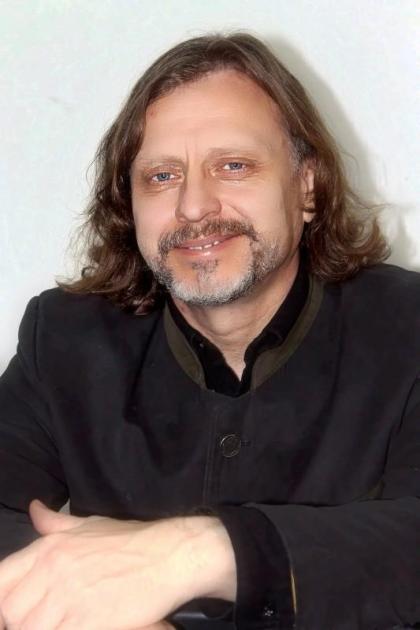 Александр Шарковский