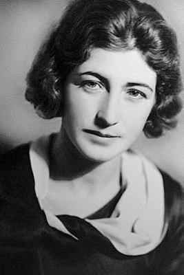 Цецилия Мансурова