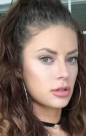 Ханна Стокинг
