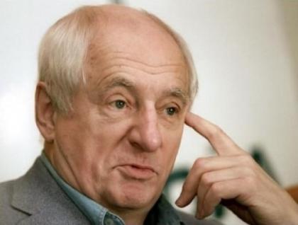 Марк Захаров