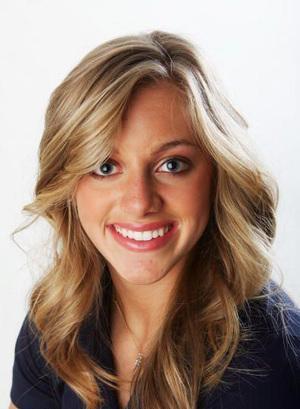 Samantha Peszek