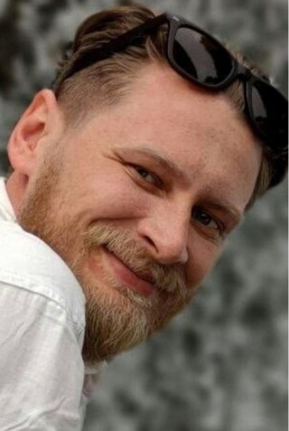 Валерий Колесов