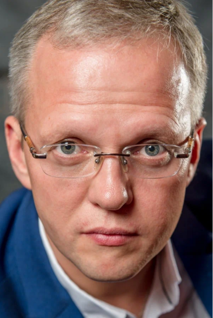 Руслан Тихомиров
