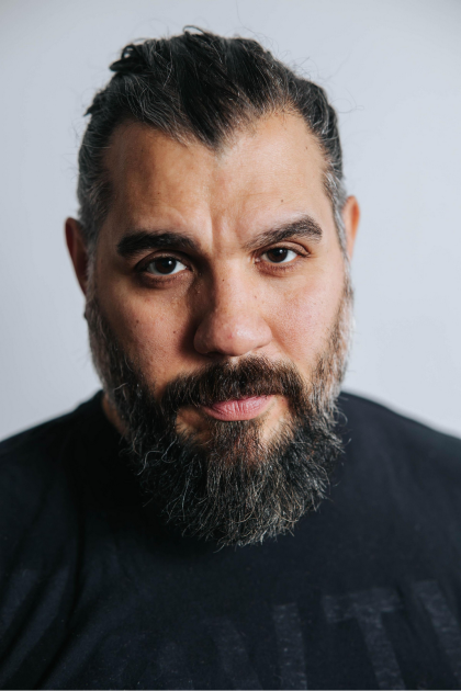 Jonathan Shores