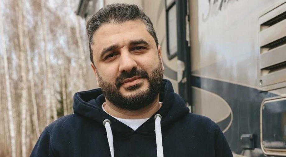 Видео дня (18+). Сарик Андреасян — студентам киношколы: «Если хотите быть нищими, кончеными, блюющими кинематографистами, идите на х..»
