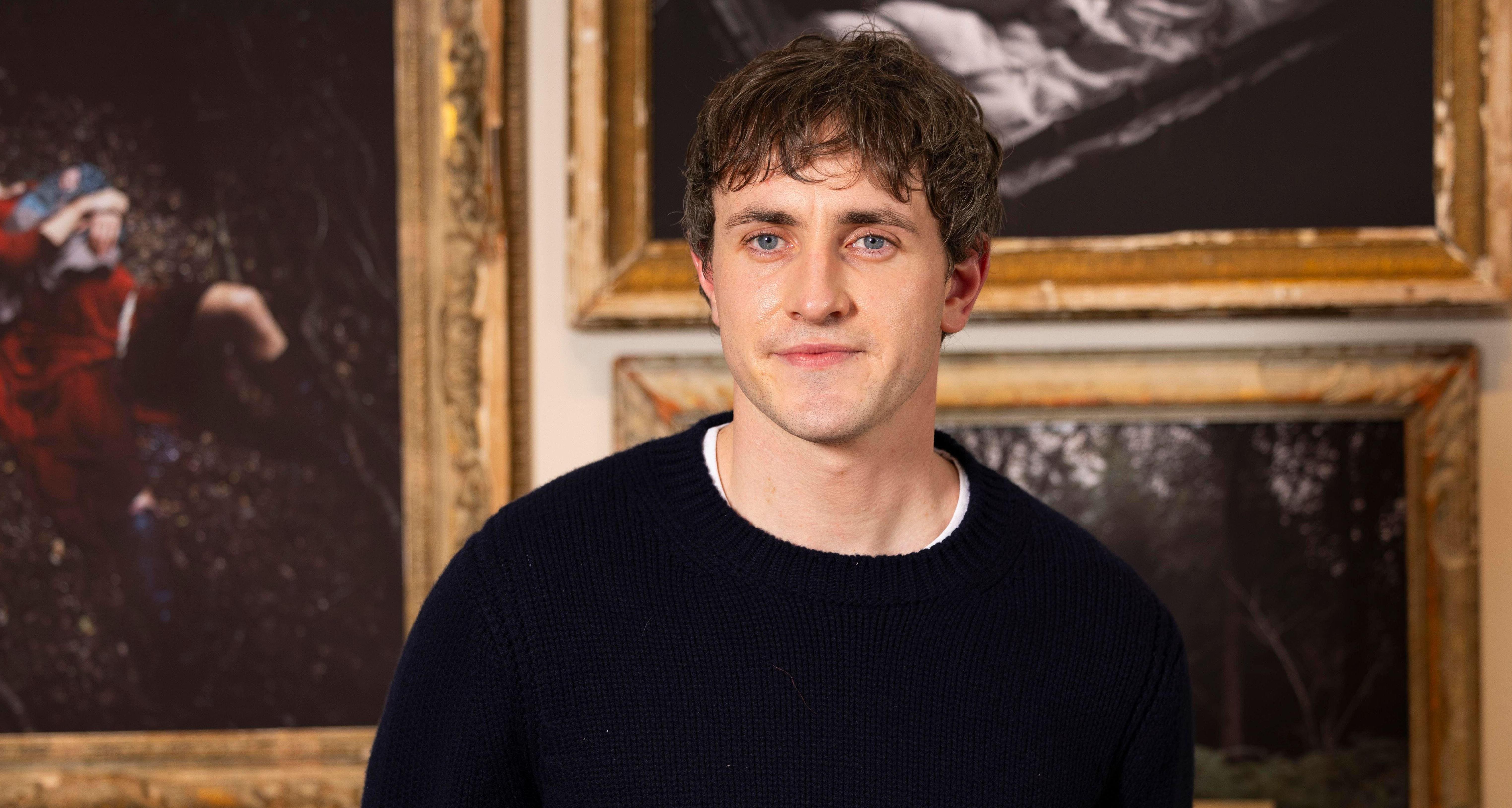 Короткие шорты и длинные плейлисты. За что мы любим Пола Мескала?