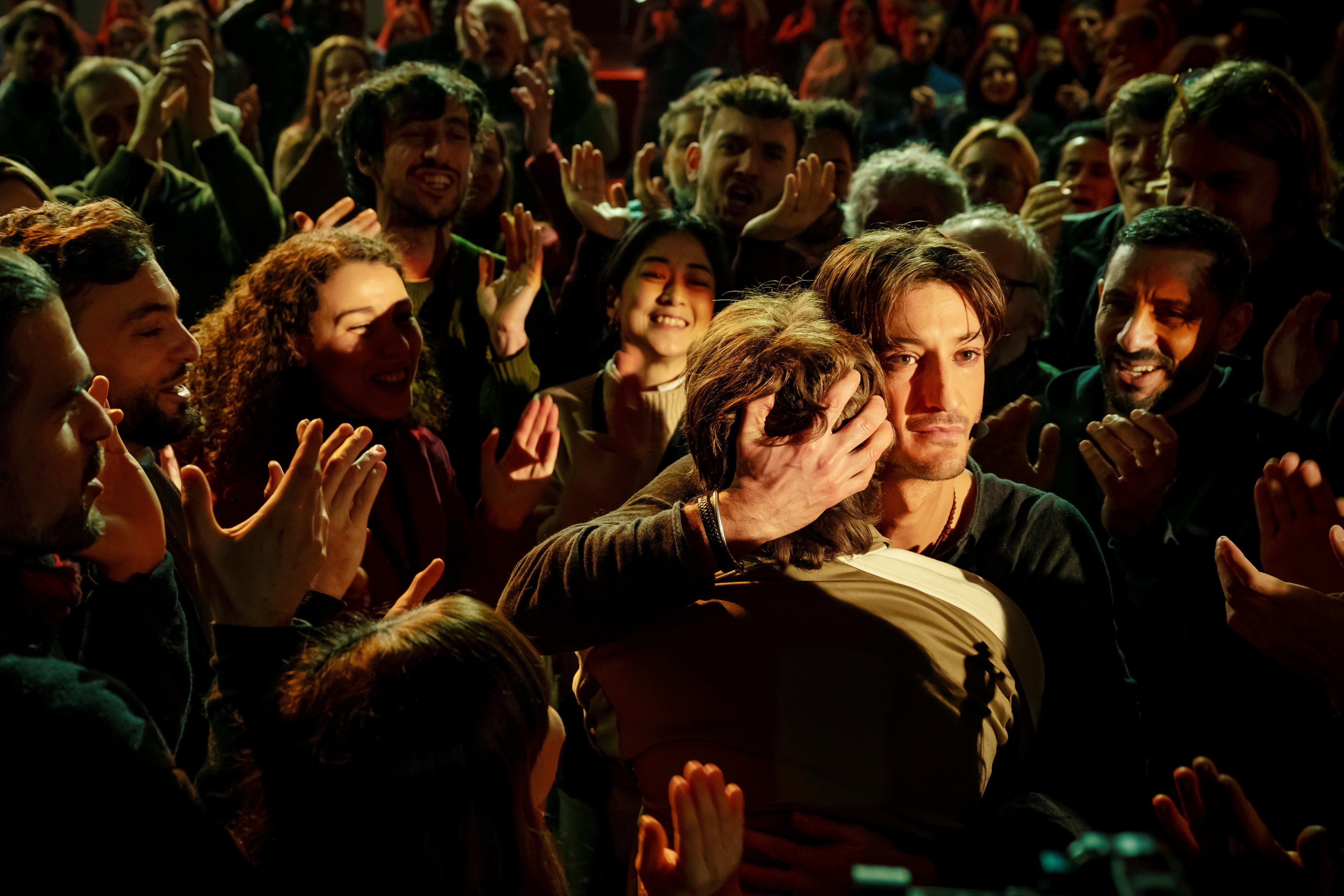 Пьер Нинэ, инфоцыгане и трупы в «Гуру»