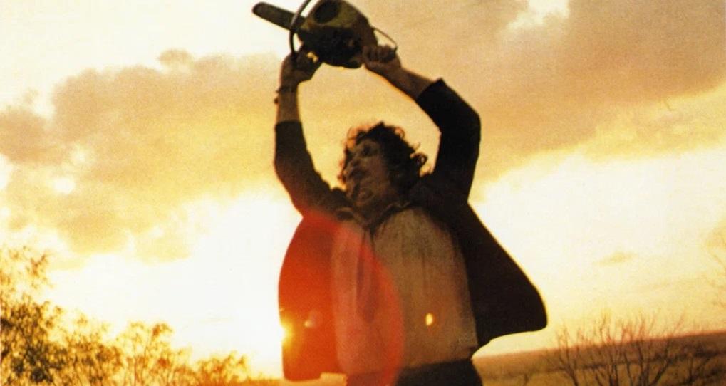 Сериал дня. Глен Пауэлл, ДжейТи Моллнер, Рой Ли и студия А24 готовят многосерийную версию «Техасской резни бензопилой»