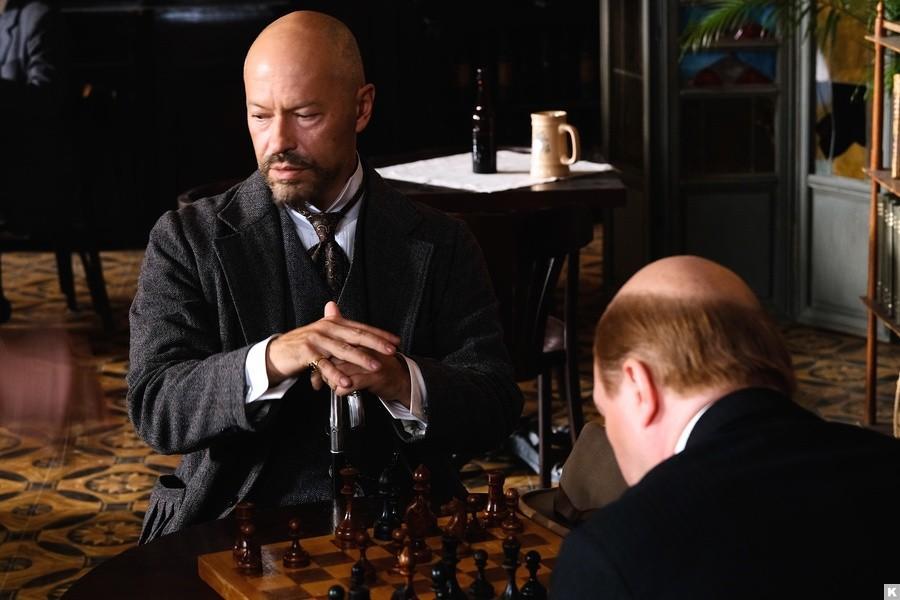 «Культура» покажет режиссерскую версию сериала «Демон революции»