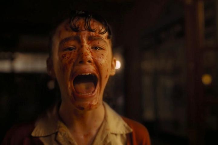 Видео дня. Пеннивайз возвращается в тизер-трейлере сериала HBO Max «Оно: Добро пожаловать в Дерри»
