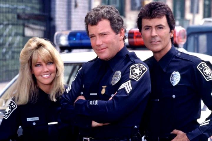 Ремейк дня. Netflix выпустит полнометражный ребут полицейского сериала 1980-х «Ти. Джей. Хукер»
