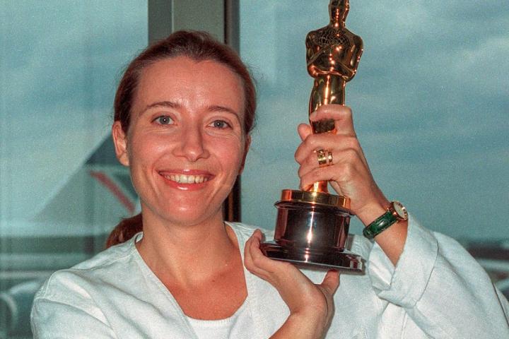 ИИ дня. Эмма Томпсон призналась, что вмешательство искусственного интеллекта в работу над сценарием её «дико бесит»