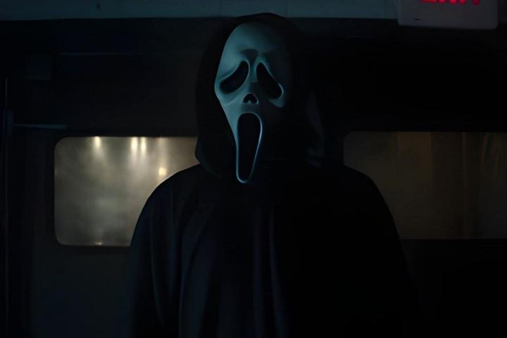 Бойкот дня. Фанаты призвали бойкотировать «Крик 7», выражая поддержку Мелиссе Баррере, которую уволили из франшизы