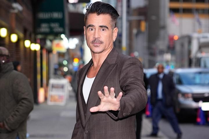 Комикс дня. Колин Фарелл и братья Руссо перенесут на экран графический роман о священнике, преследуемом мафией