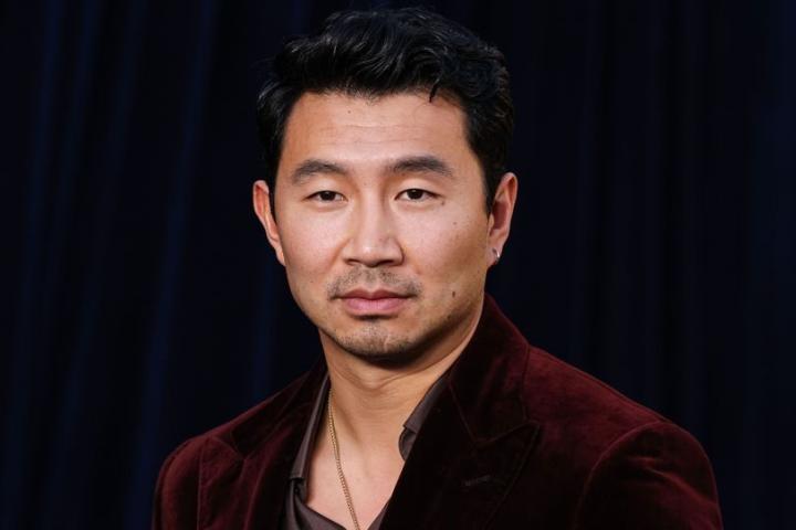 Критика дня. Симу Лю обрушился на Голливуд с обвинениями в игнорировании актёров азиатского происхождения