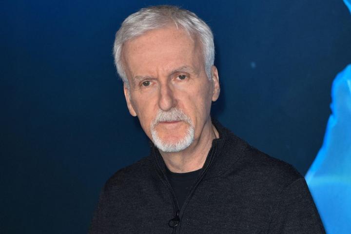 ИИ дня. Джеймс Кэмерон назвал «ужасающей» идею замены реальных актёров образами, созданными искусственным интеллектом