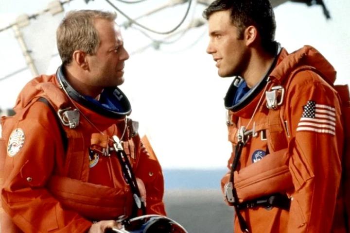 Цитата дня. Бен Аффлек — о съёмках сцены прощания с героем Брюса Уиллиса в «Армагеддоне»: «Меня рвало между дублями»