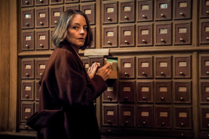 Психоанализ, гипноз, смерть пациентки и слёзы Джоди Фостер в детективе «Частная жизнь»