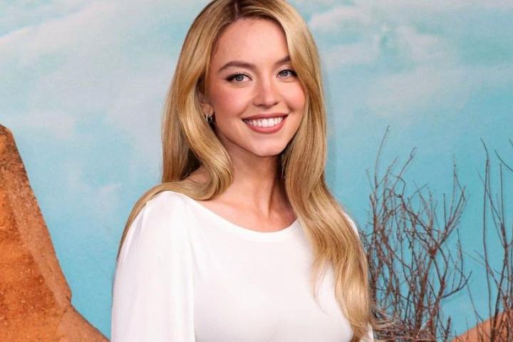 Монтаж дня. Из окончательной версии сиквела «Дьявол носит Prada» вырезали камео Сидни Суини и Анны Винтур