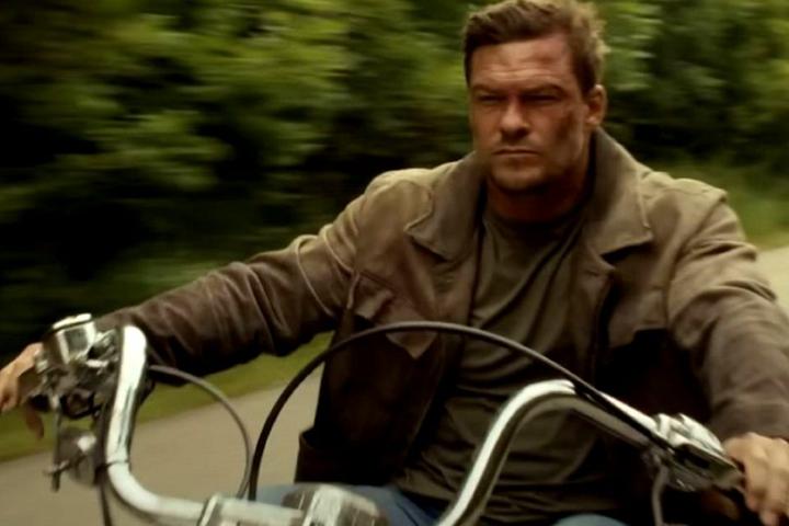 Ограбление дня. Алан Ричсон снимется в экшен-триллере Netflix о банде мотоциклистов, похищающей бесценный антиквариат