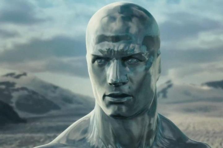 Студия Fox разрабатывает фильм о Серебряном Серфере