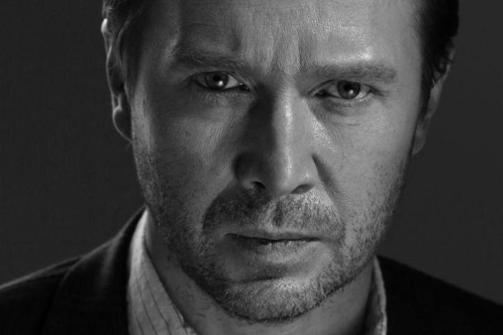 Евгений Миронов сыграет в ремейке сериала «Пробуждение»