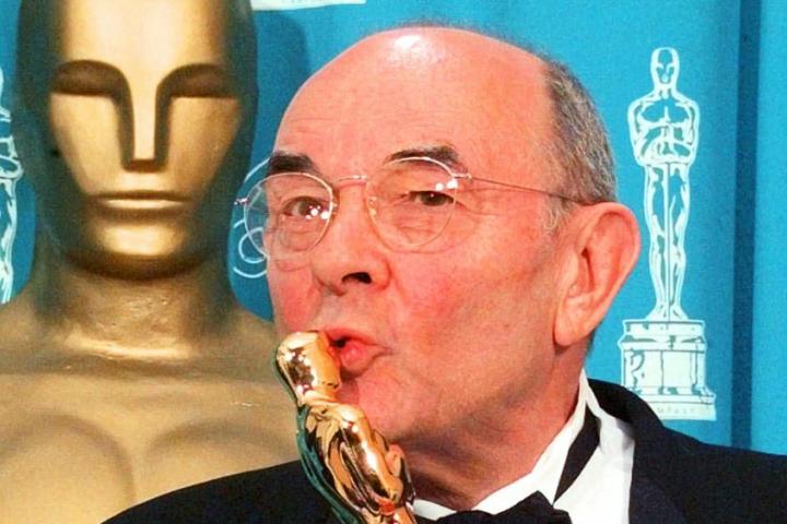 Стэнли Донен, одна из последних легенд золотого века Голливуда, скончался в возрасте 94 лет